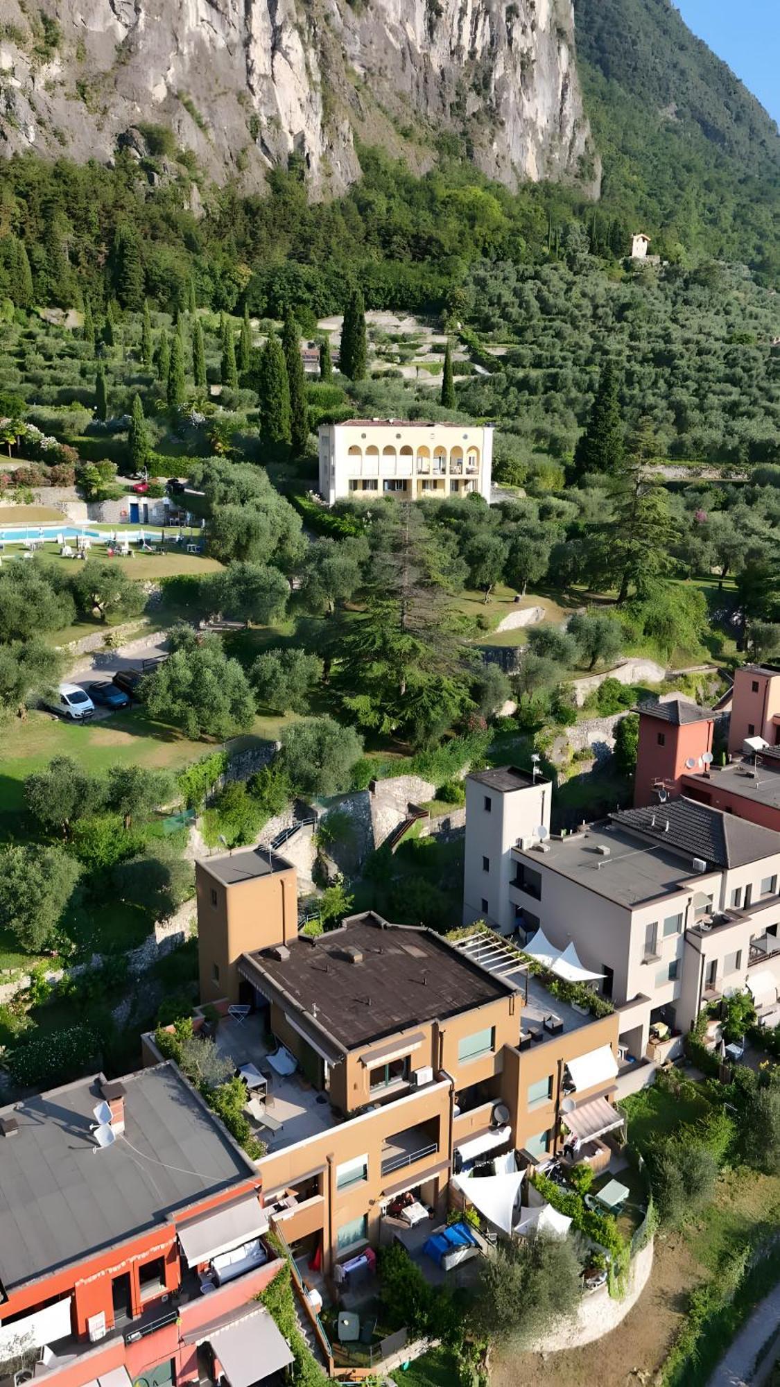 Casa Sara With Swimming Pool Διαμέρισμα Ρίβα ντελ Γκάρντα Εξωτερικό φωτογραφία